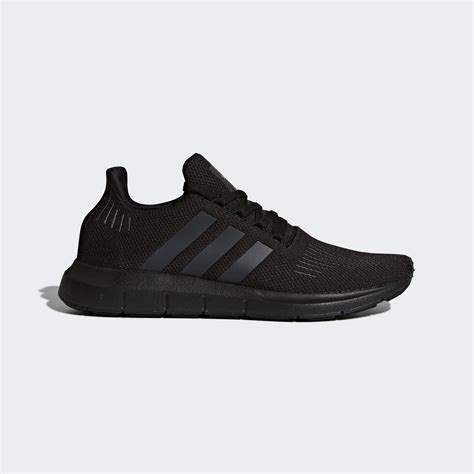 Adidas swift run women black